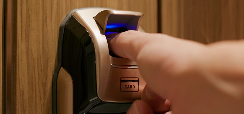 Fingerprint Door Locks Replacement in Bell Gardens, CA